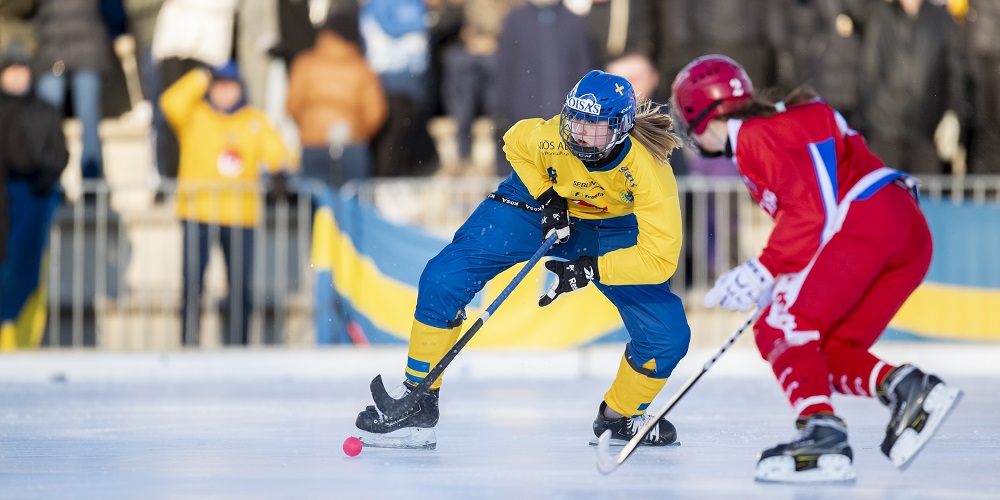 Sverige mot Ryssland under damernas Bandy VM 2020